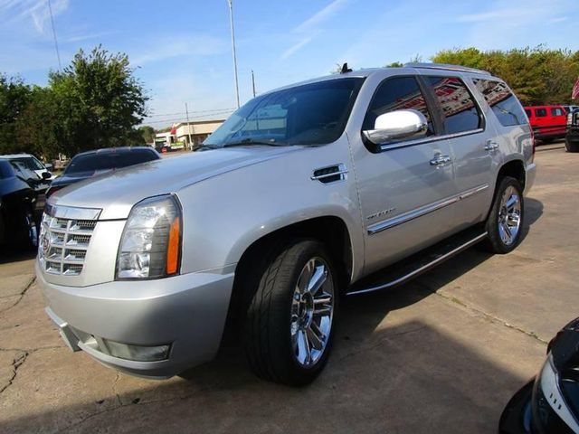  2010 Cadillac Escalade Base For Sale Specifications, Price and Images