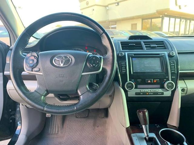  2012 Toyota Camry XLE For Sale Specifications, Price and Images