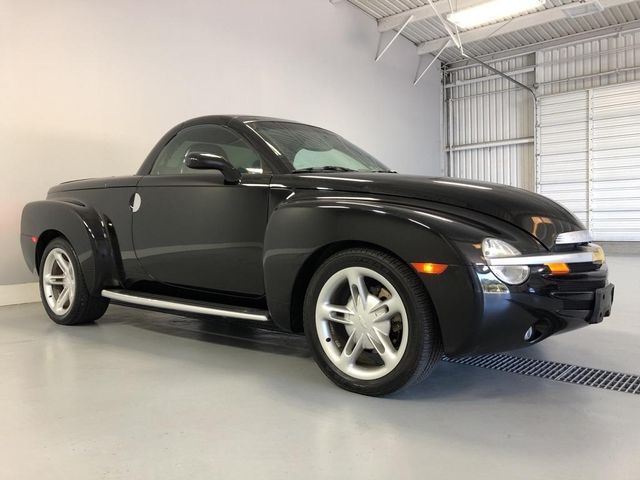  2004 Chevrolet SSR Base For Sale Specifications, Price and Images