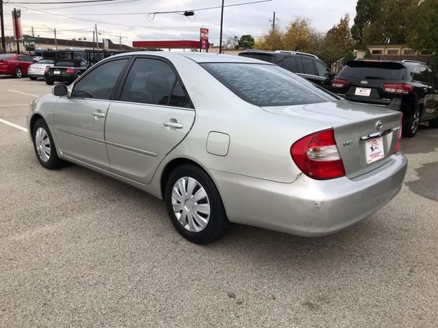  2002 Toyota Camry XLE For Sale Specifications, Price and Images