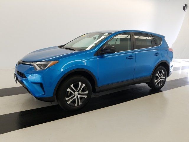  2018 Toyota RAV4 LE For Sale Specifications, Price and Images
