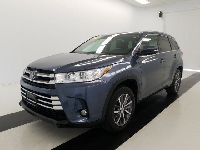  2018 Toyota Highlander XLE For Sale Specifications, Price and Images