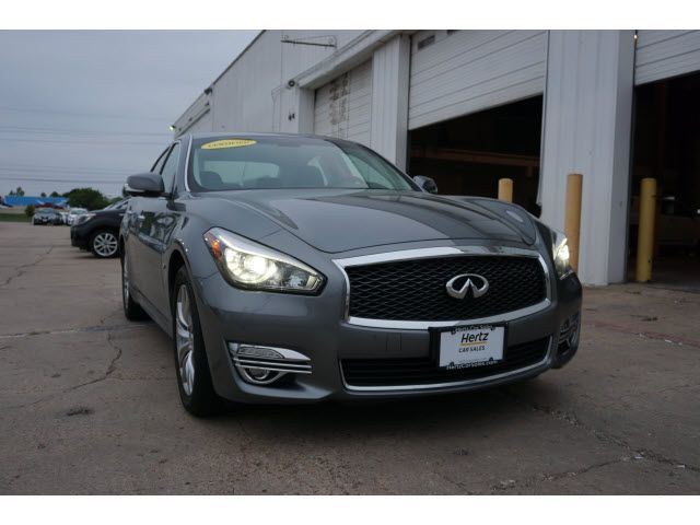  2018 INFINITI Q70 3.7 LUXE For Sale Specifications, Price and Images