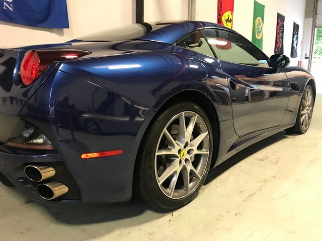  2010 Ferrari California F1 For Sale Specifications, Price and Images