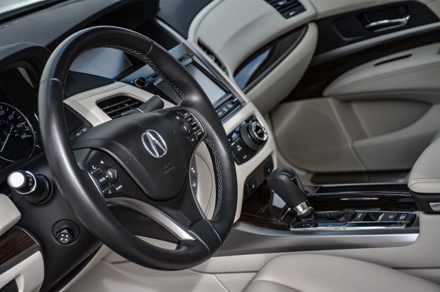  2016 Acura RLX Technology Package