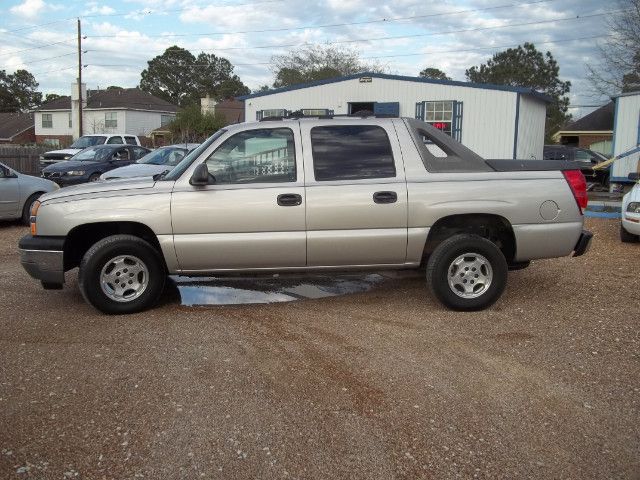  2005 Chevrolet Avalanche 1500 LS For Sale Specifications, Price and Images