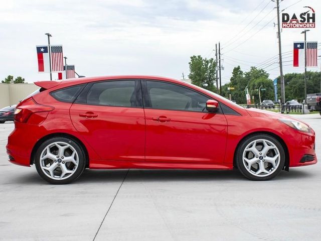  2013 Ford Focus ST Base For Sale Specifications, Price and Images