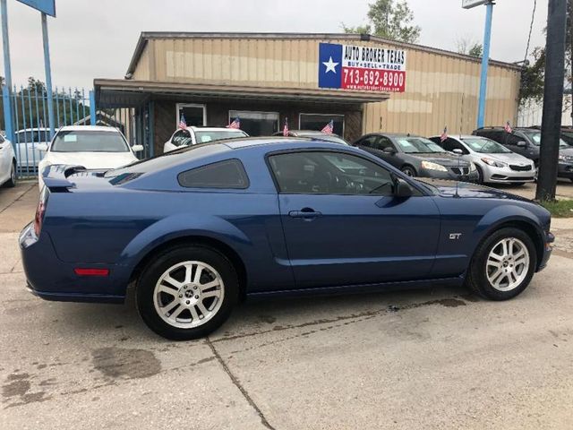  2006 Ford Mustang GT For Sale Specifications, Price and Images