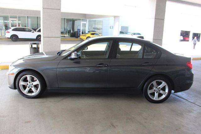  2014 BMW 320 i xDrive For Sale Specifications, Price and Images