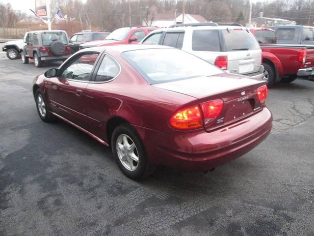  2001 Oldsmobile Alero GL For Sale Specifications, Price and Images