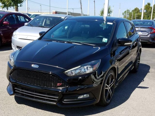  2016 Ford Focus ST Base For Sale Specifications, Price and Images