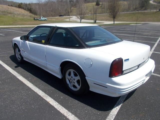  1994 Oldsmobile Cutlass Supreme S For Sale Specifications, Price and Images