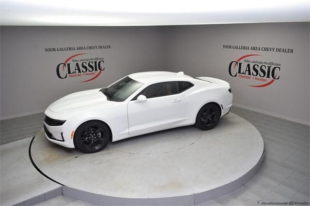  2020 Chevrolet Camaro 3LT For Sale Specifications, Price and Images