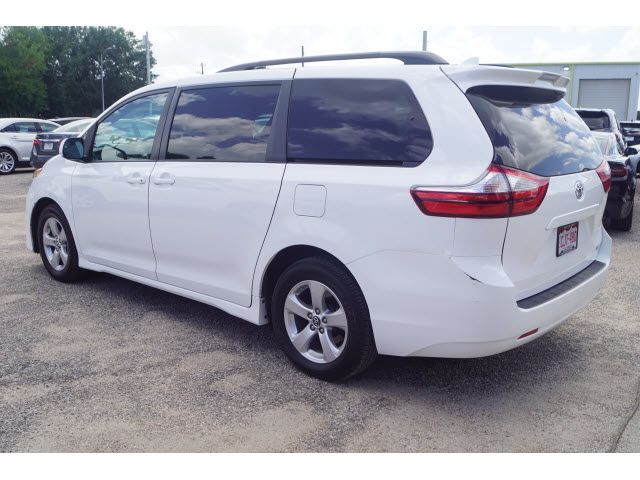  2018 Toyota Sienna LE For Sale Specifications, Price and Images