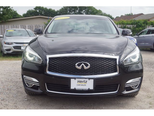  2018 INFINITI Q70 3.7 LUXE For Sale Specifications, Price and Images