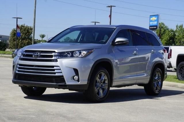  2017 Toyota Highlander Limited For Sale Specifications, Price and Images