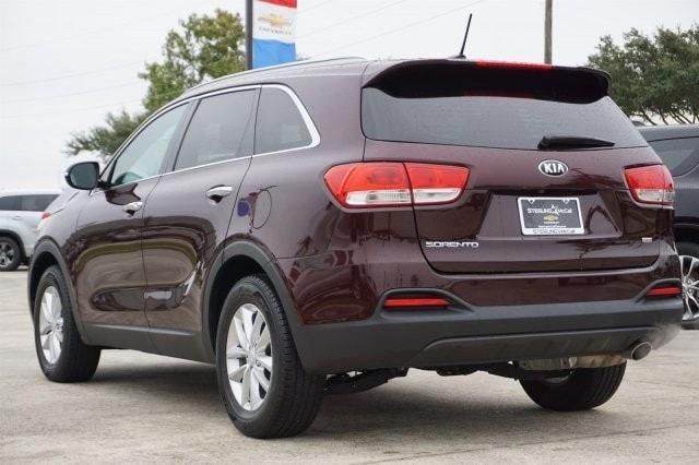  2017 Kia Sorento LX For Sale Specifications, Price and Images