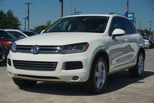 2012 Volkswagen Touareg Lux For Sale Specifications, Price and Images
