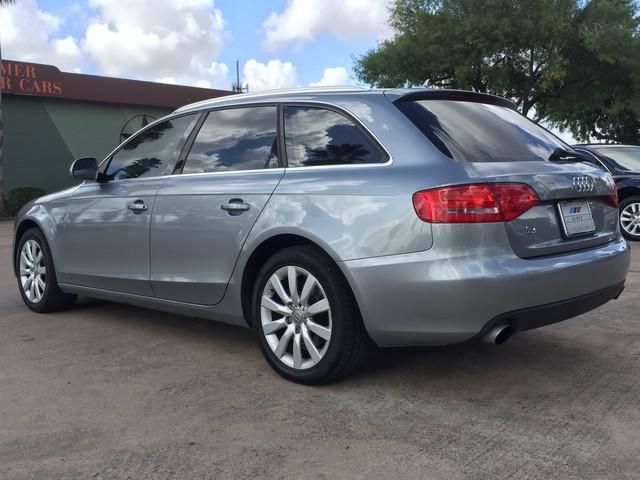  2009 Audi A4 2.0T Premium Plus For Sale Specifications, Price and Images