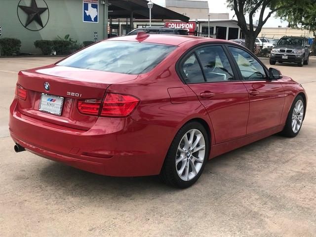  2013 BMW 320 i For Sale Specifications, Price and Images