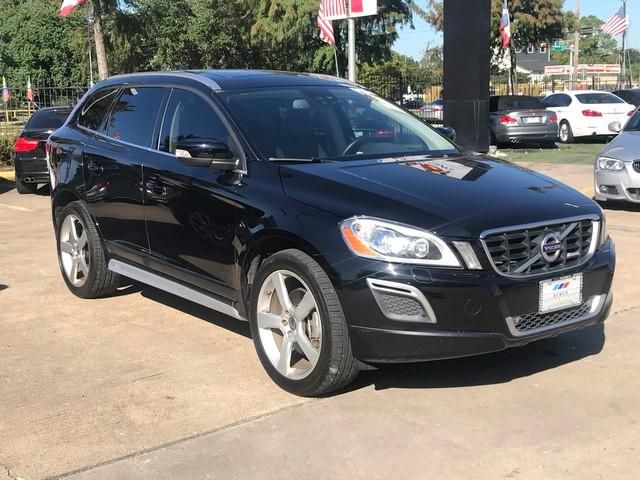  2011 Volvo XC60 T6 R-Design For Sale Specifications, Price and Images