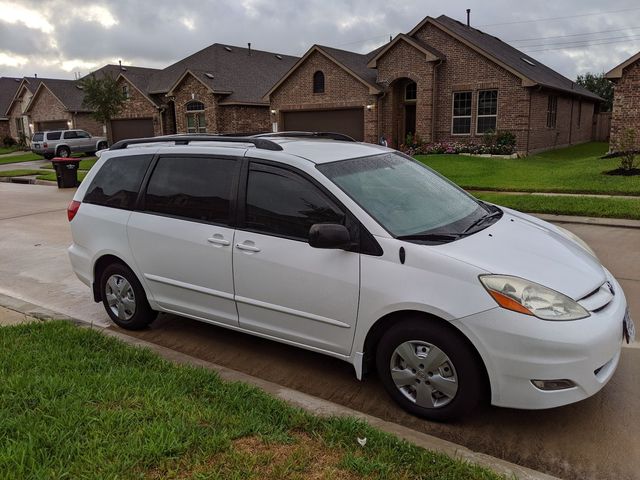  2009 Toyota Sienna CE For Sale Specifications, Price and Images