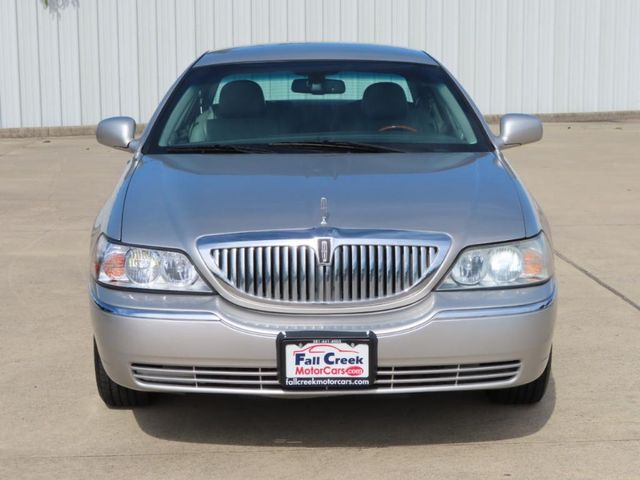  2007 Lincoln Town Car Signature Limited For Sale Specifications, Price and Images