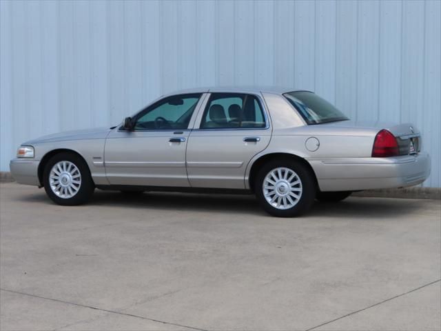  2010 Mercury Grand Marquis LS Ultimate For Sale Specifications, Price and Images