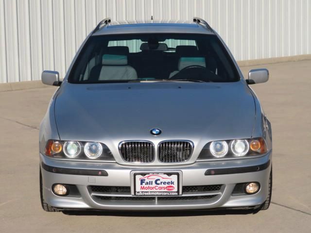  2003 BMW 540 iT For Sale Specifications, Price and Images