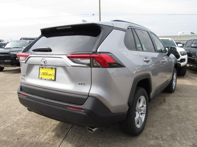  2019 Toyota RAV4 XLE For Sale Specifications, Price and Images