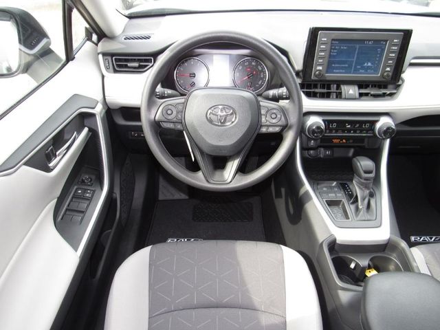  2019 Toyota RAV4 XLE For Sale Specifications, Price and Images