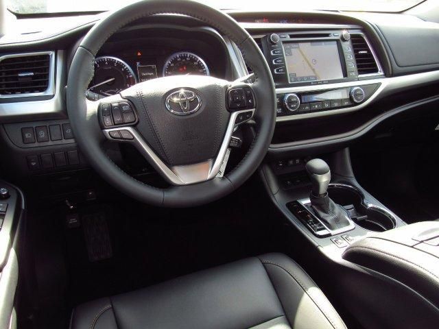  2019 Toyota Highlander XLE For Sale Specifications, Price and Images