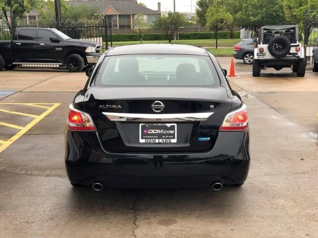 2014 Nissan Altima 2.5 S For Sale Specifications, Price and Images