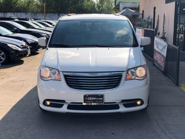  2012 Chrysler Town & Country Touring For Sale Specifications, Price and Images