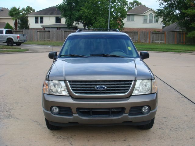  2002 Ford Explorer XLT