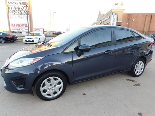  2013 Ford Fiesta S For Sale Specifications, Price and Images