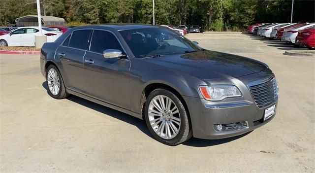  2011 Chrysler 300C Base For Sale Specifications, Price and Images