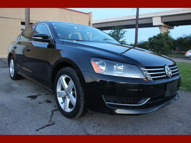  2013 Volkswagen Passat 2.5 SE For Sale Specifications, Price and Images