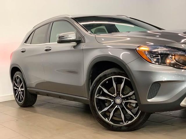  2016 Mercedes-Benz GLA 250 For Sale Specifications, Price and Images