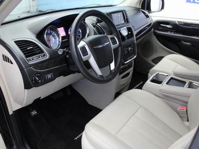  2015 Chrysler Town & Country Touring-L For Sale Specifications, Price and Images