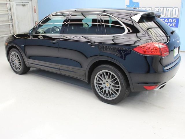  2014 Porsche Cayenne Diesel Platinum Edition For Sale Specifications, Price and Images