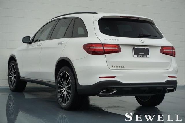  2019 Mercedes-Benz GLC 300 Base For Sale Specifications, Price and Images