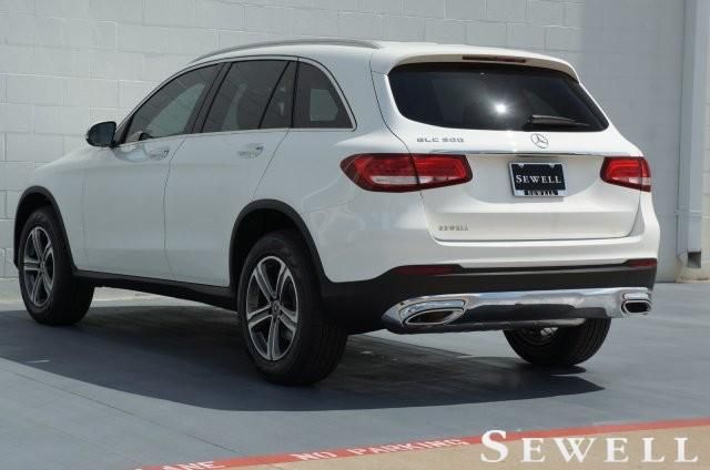  2019 Mercedes-Benz GLC 300 Base For Sale Specifications, Price and Images