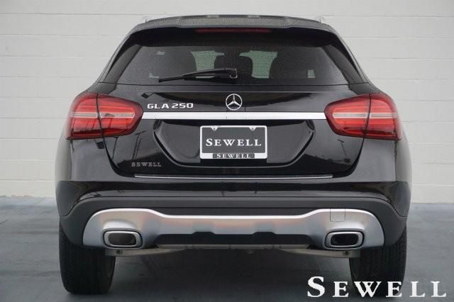 Certified 2019 Mercedes-Benz GLA 250 Base For Sale Specifications, Price and Images