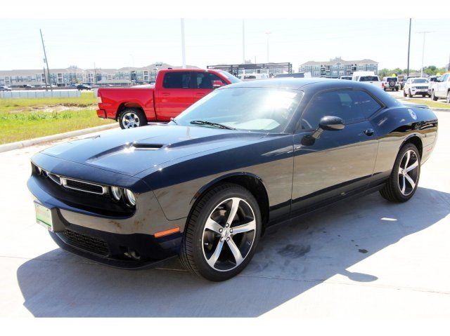  2019 Dodge Challenger SXT For Sale Specifications, Price and Images