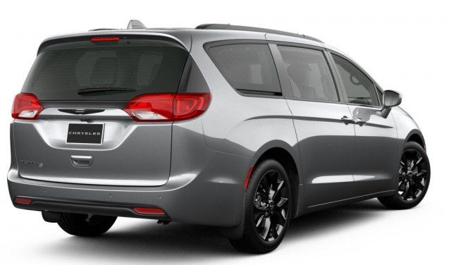  2020 Chrysler Pacifica Touring L