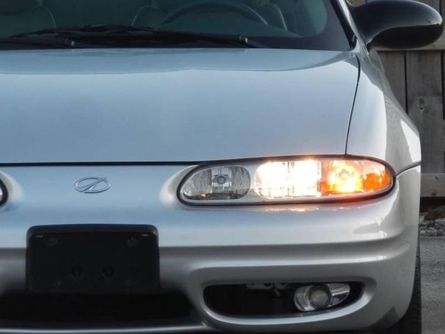  2004 Oldsmobile Alero GLS For Sale Specifications, Price and Images