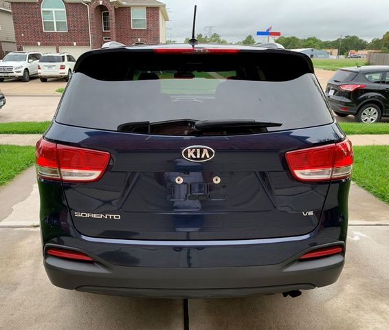  2018 Kia Sorento LX For Sale Specifications, Price and Images