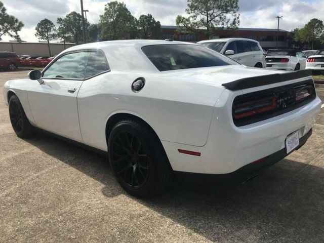  2015 Dodge Challenger SXT For Sale Specifications, Price and Images