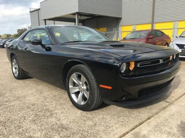  2018 Dodge Challenger SXT For Sale Specifications, Price and Images